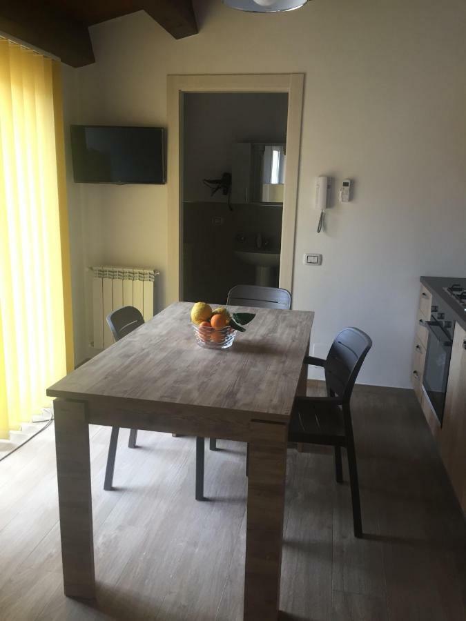 Casa Vacanze La Pergola@ Villa Terrasini Eksteriør billede